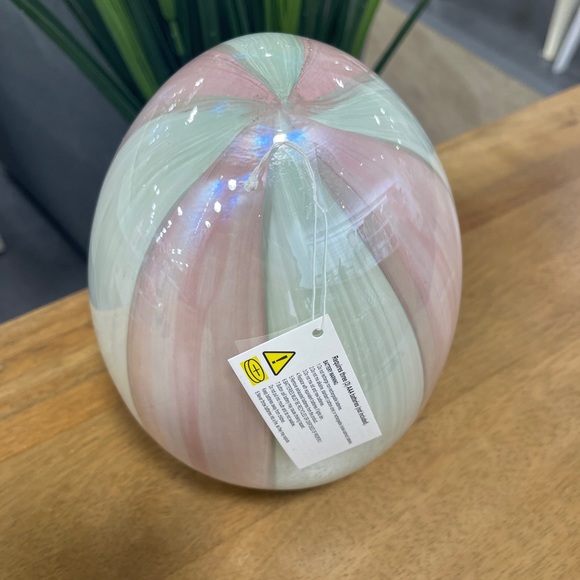 Pink & White Striped LED Light Up Glass Easter Egg, 8” NWT - Picture 4 of 7